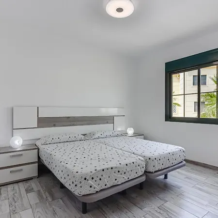 شقة Cozy In El Duque By Altamarhomes أذيخي