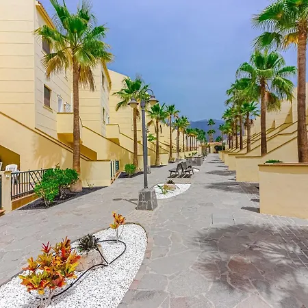 Cozy In El Duque By Altamarhomes * Адехе