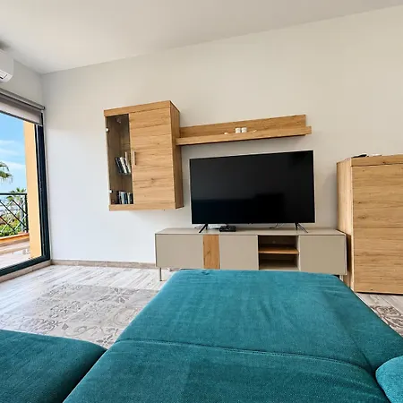 Cozy In El Duque By Altamarhomes Apartamento