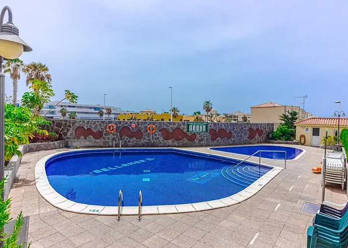 Cozy In El Duque By Altamarhomes